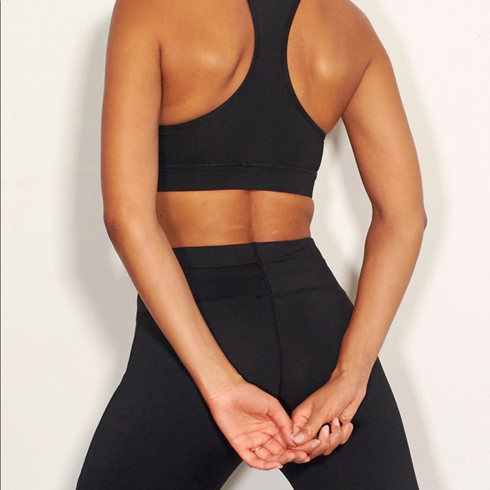 Racer Back Black Pretty Little Thing Sports Bra - Picture 2 of 5